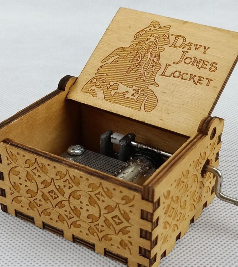 Davy Jones (PotC) Music Box Nostalgish