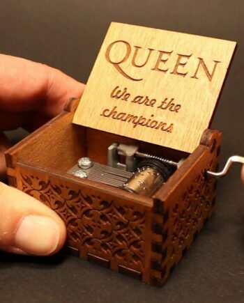 Queen - We are the Champions - Music Box - Nostalgish